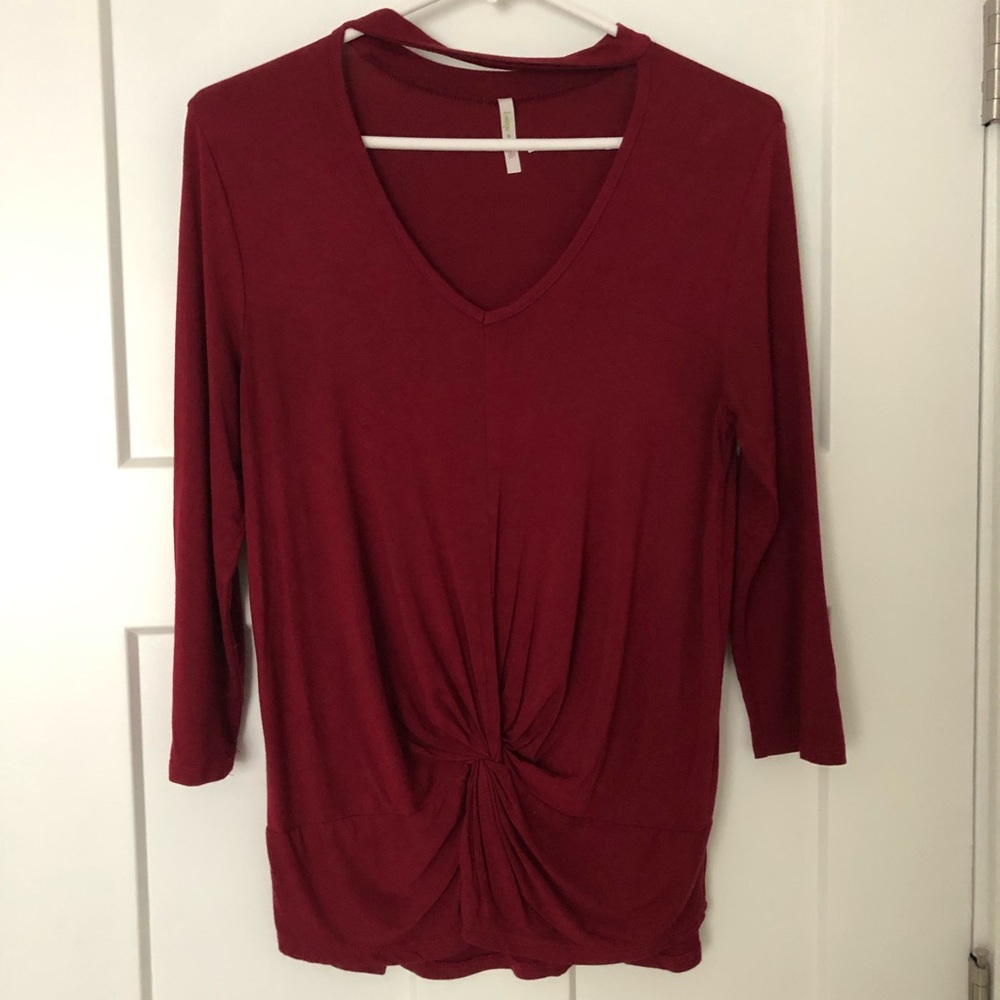 Lime n Chili Dark Red 3/4 Sleeve V-Neck Top, Size Small
